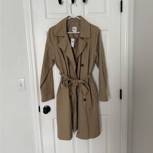 GAP Women's Classic Beige Trench Coat